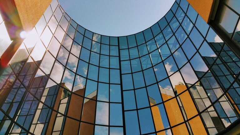 Mengapa Peringkat Perguruan Tinggi Penting dalam Menentukan Pilihan Kuliah?